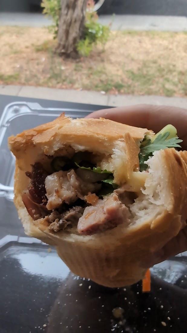 Banh Mi Hoa Phat